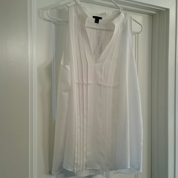 Ann Taylor Tops - Ann Taylor swing tank